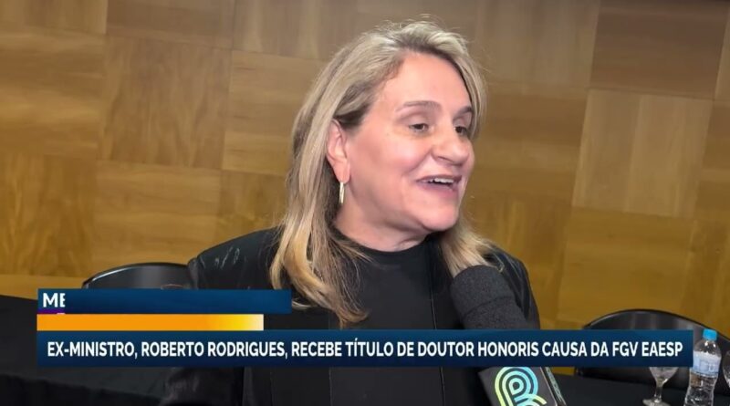 Roberto Rodrigues recebe título de Doutor Honoris Causa da FGV EAESP